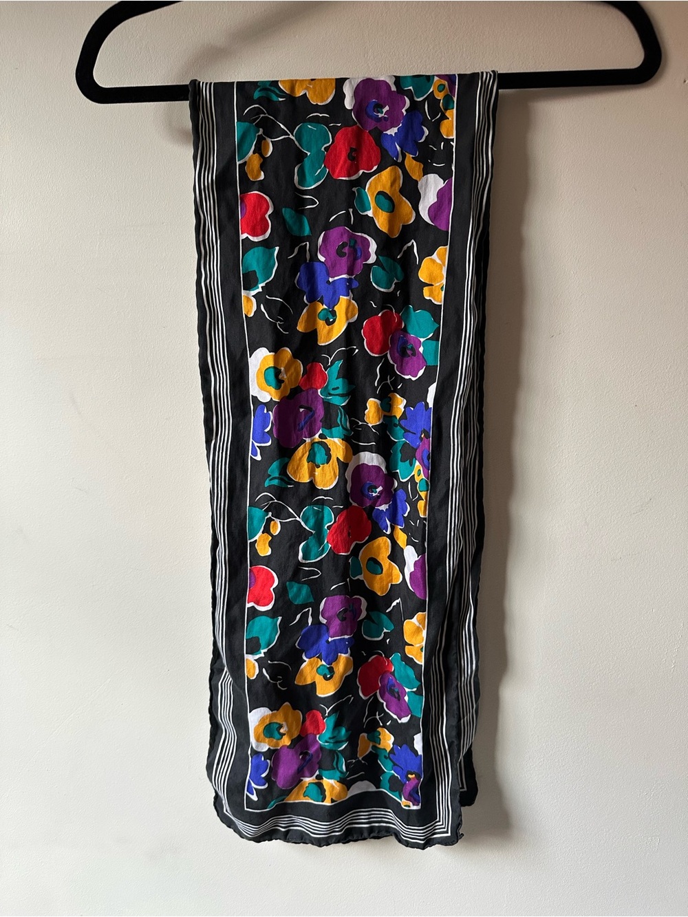 ✨5/$25 Vintage Floral Oblong Scarf